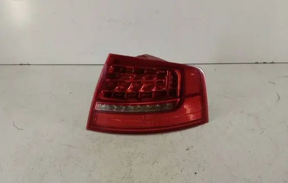 Audi A8 S8 D3 4E Rear/tail lights 4E0945096H 375112R