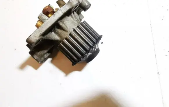 Mitsubishi Carisma Water pump
