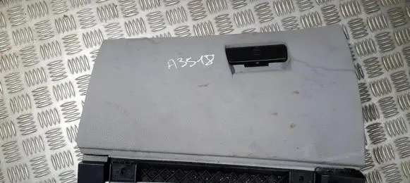 BMW X3 E83 Glove box 00074365889