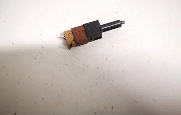 Nissan X-Trail T31 Brake pedal sensor switch
