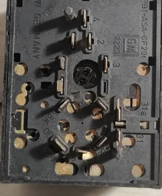 Opel Zafira A Light switch 09180770