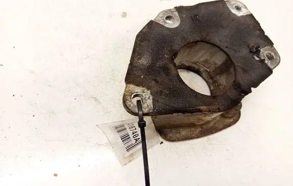 Renault Scenic II - Grand scenic II Engine mounting bracket 8200162702