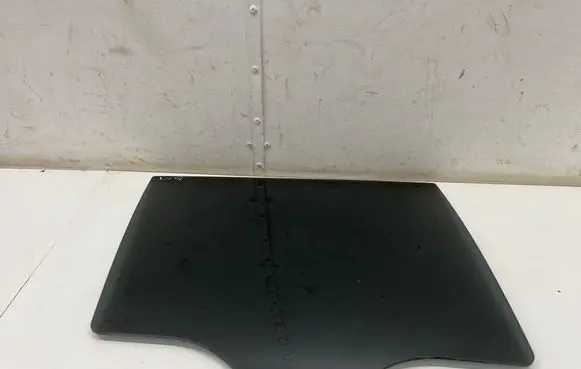 Mercedes-Benz E W213 Rear door window glass 