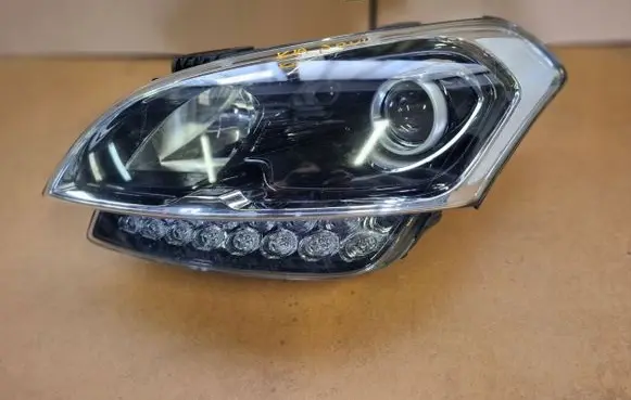 KIA Soul Headlight/headlamp