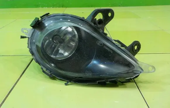 Opel Zafira C Front fog light 662588537 18AB11