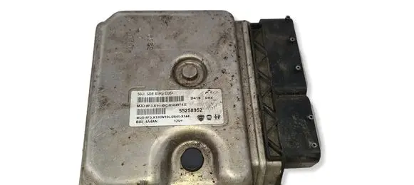 Fiat 500L Engine control unit/module BC0104974E 55258952