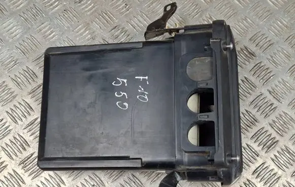 BMW 5 F10 F11 Other engine bay part 8508209