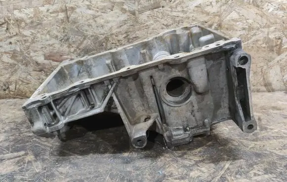 Cadillac SRX Oil sump 12596502