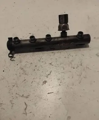 Audi A6 S6 C6 4F Fuel main line pipe 059130089AA