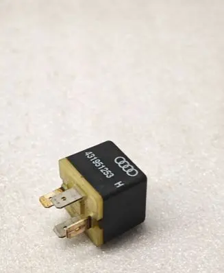 Audi 100 S4 C4 Other relay 431951253