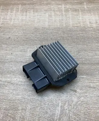 Toyota Corolla Verso AR10 Heater blower motor/fan resistor 4993002121