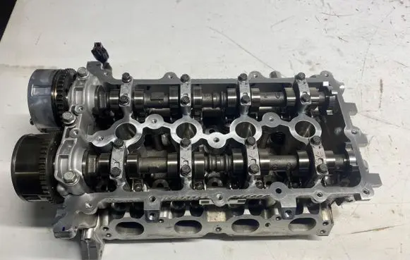 Hyundai i20 (BC3 BI3) Engine head 22111-08000