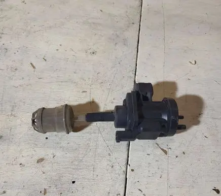 Mercedes-Benz A W168 Turbo solenoid valve 0005450427