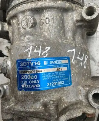 Volvo S40 Air conditioning (A/C) compressor (pump) 31291882 SD7V16