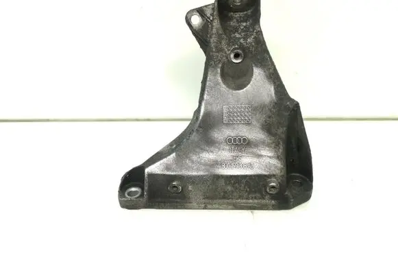 Volkswagen PASSAT B5.5 Engine mounting bracket 8D0199308AB