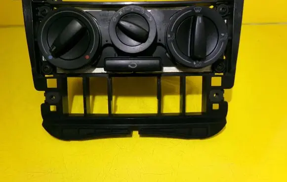 Volkswagen Lupo Interior fan control switch 1J0819045F