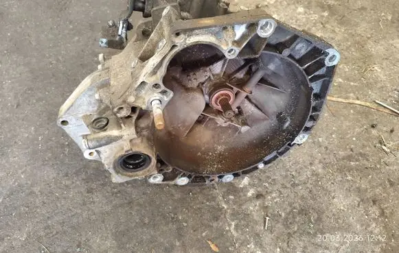 Fiat 500 Manual 5 speed gearbox 5204040