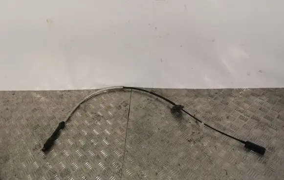 Jeep Grand Cherokee Gear shift cable linkage 68144637AD