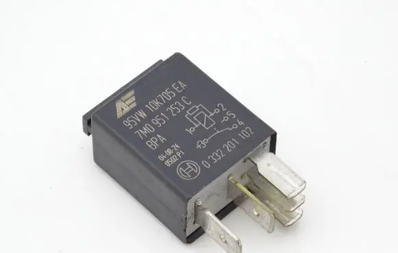 Audi A6 S6 C6 4F Other relay 7M0951253C 95VW10K705EA