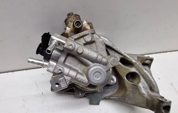 Ford Transit - Tourneo Connect Fuel injection high pressure pump 0445010592 12160601 9811347280