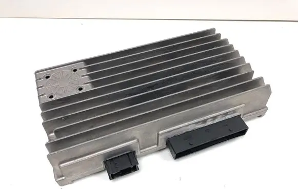 Audi A5 8T 8F Sound amplifier 8T0035223L 8T0035223B