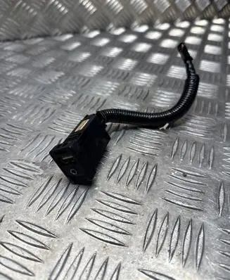 USB socket connector