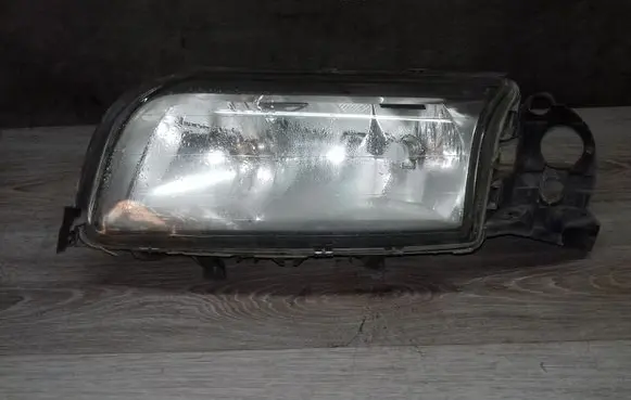 Volvo S80 Headlight/headlamp 89002807 9484241