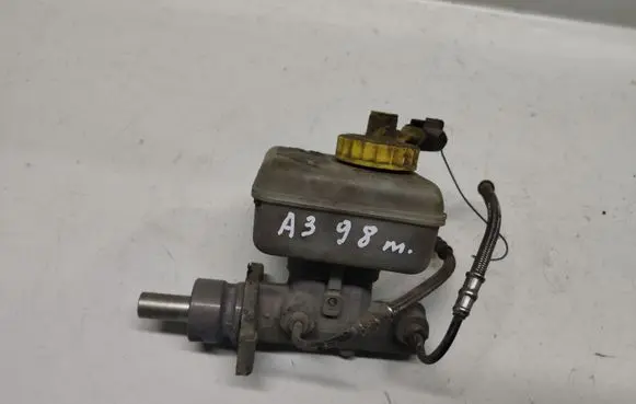 Audi A3 S3 8L Master brake cylinder