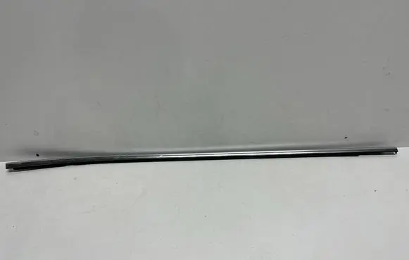 Skoda Enyaq iV Door glass trim 5LA837477