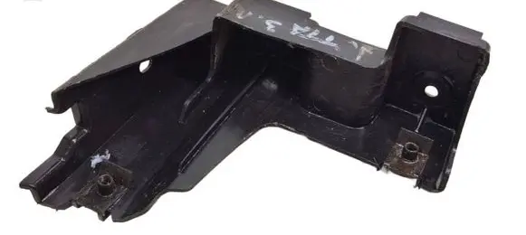 Volkswagen Jetta V Rear bumper mounting bracket 1K5807393A PPT20 ZDH