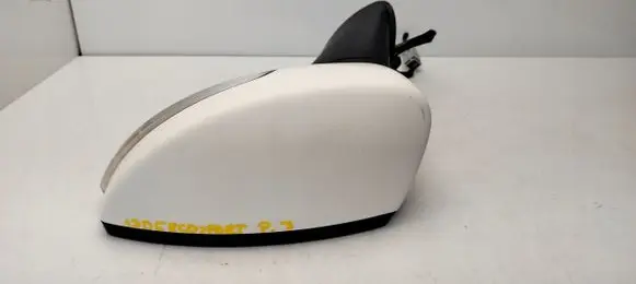 Ford Ecosport Front door electric wing mirror 