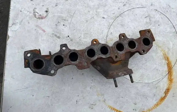 Dacia Lodgy Exhaust manifold 9646389089
