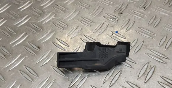 Toyota C-HR I Other rear door trim element 68198F4011