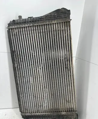 Volkswagen Touran I Intercooler radiator 1K0145803T N6898002