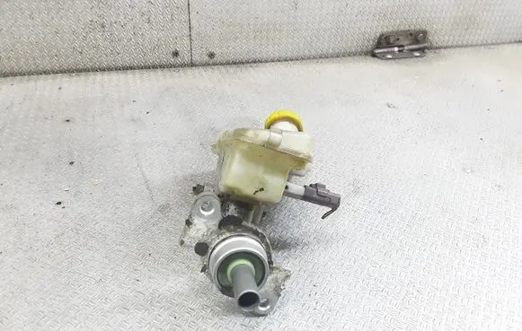 Citroen C3 Master brake cylinder 320670938