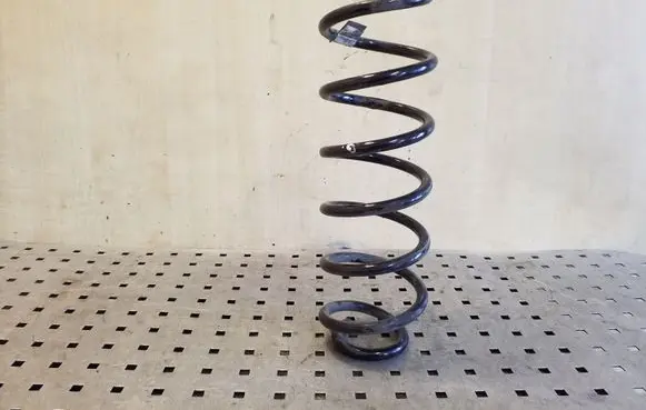 Skoda Octavia Mk3 (5E) Rear coil spring 5Q0511121