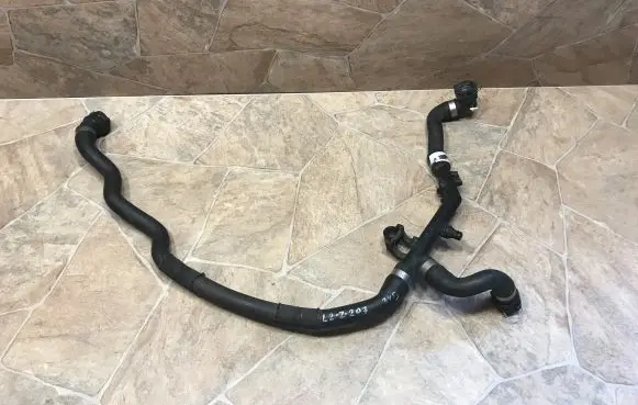 BMW 7 F01 F02 F03 F04 Engine coolant pipe/hose 7575431