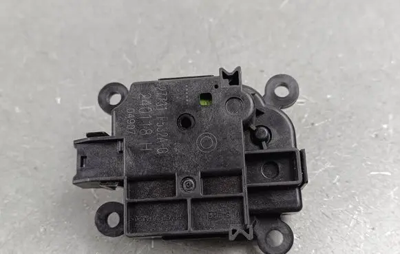 Mazda CX-70/90 Air flap motor/actuator 27731F532A