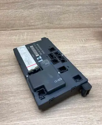 Mercedes-Benz E W211 Door control unit/module 2118200526 356803