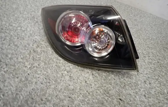 Mazda 3 I Rear/tail lights