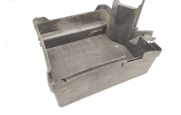 Alfa Romeo GT Fuse box cover 1149807 15F08 SZRMCE8
