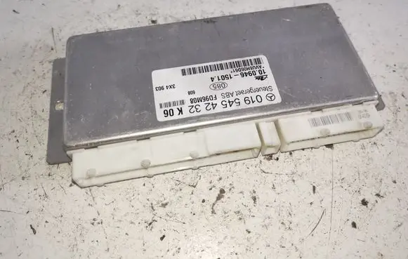 Mercedes-Benz C W202 ABS control unit/module 0195454232 10094615014