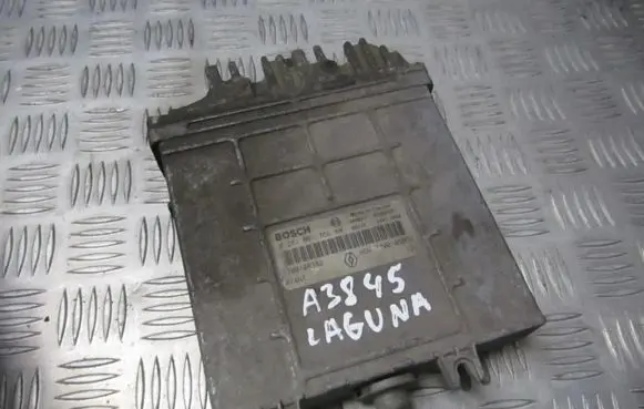 Renault Laguna I Engine control unit/module 7700108382 7700105952