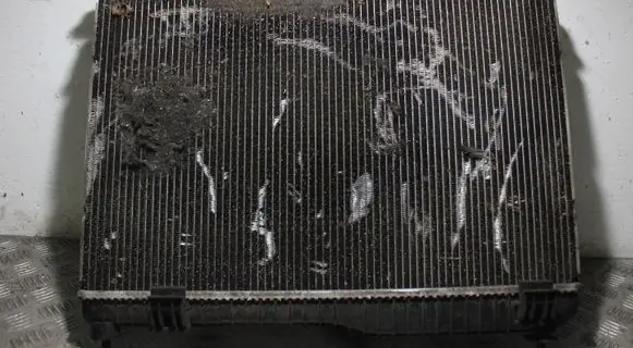 Ford Turneo Courier Coolant radiator