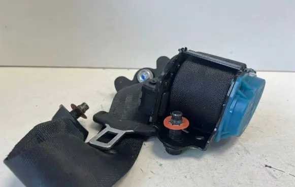 Hyundai i10 Rear seatbelt 89820B9000 ECER1606 R3530