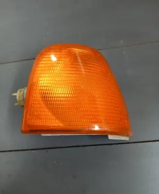 Audi 100 200 5000 C3 Front indicator light 181910B
