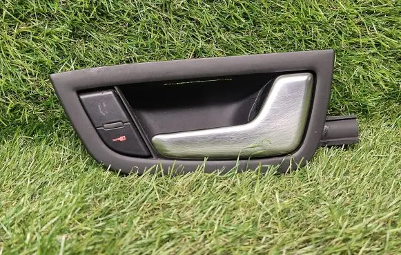 Audi A8 S8 D3 4E Rear door interior handle