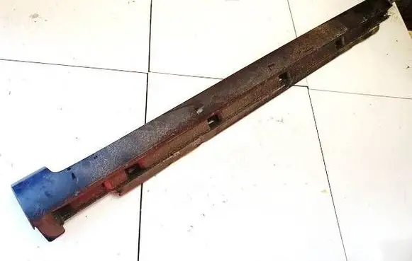 Volkswagen PASSAT B7 Sill 3AA853091C