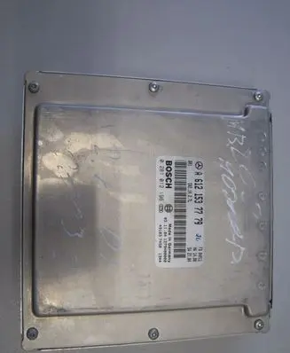 Mercedes-Benz C W203 Engine control unit/module ECU A6121537779