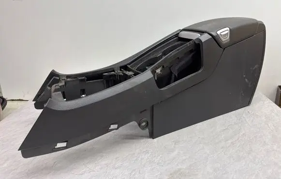 Volvo V70 Center console 30643625 JC321188